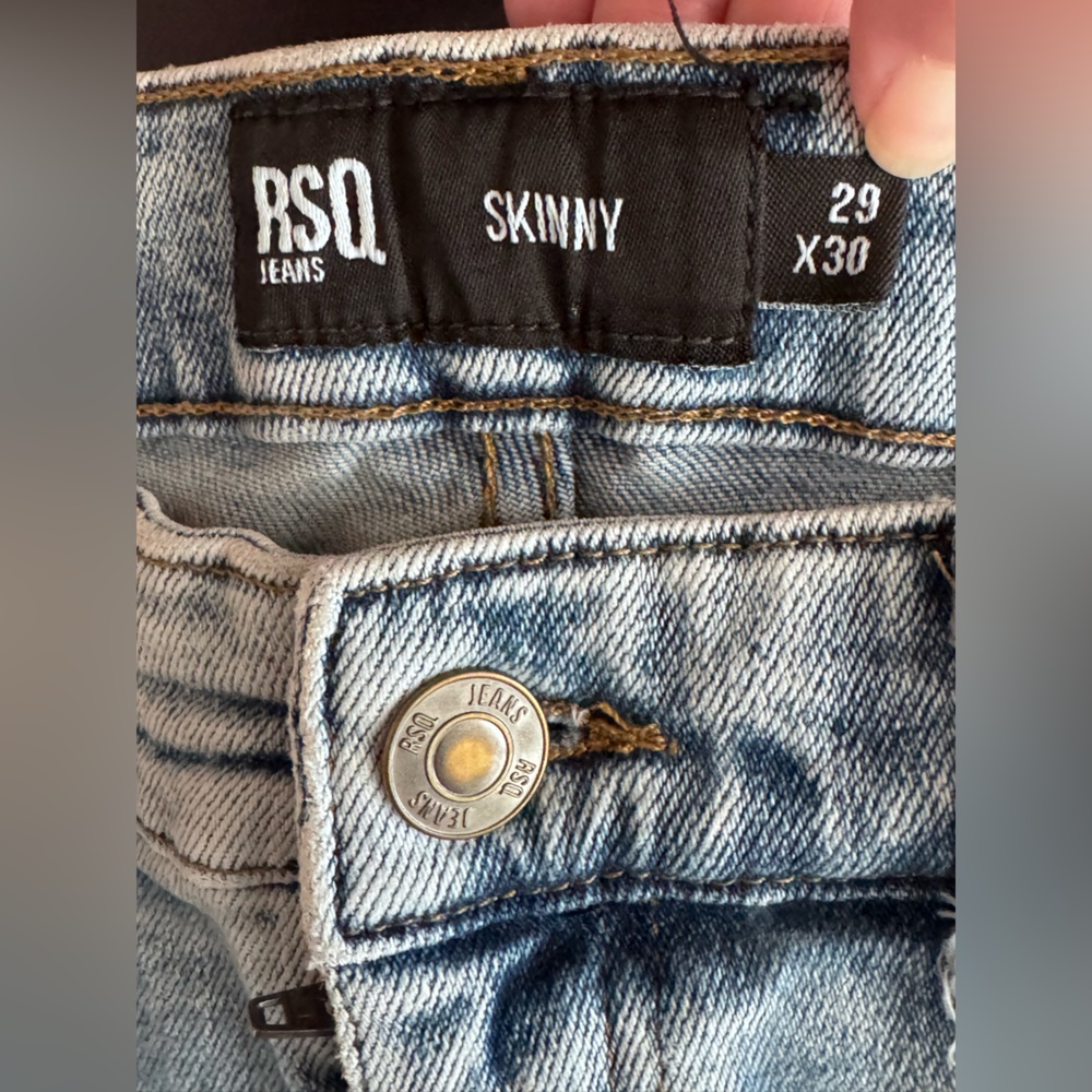 Light Wash Men’s Skinny Jeans 29x30. - Picture 3 of 6
